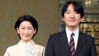 Kiko (55) a Fumihito Akišino (55): Obyčejná dívka a zamilovaný princ