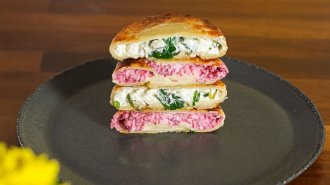 Plněná pita z pánve