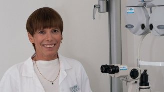 KOMENTÁŘ OČNÍ LÉKAŘKY: Dokáže věda vrátit očím jejich mládí?