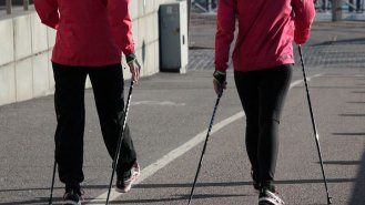 Jaké sporty jsou (ne)vhodné při bolestech zad