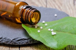 Homeopatie: podvod anebo šetrná alternativa?