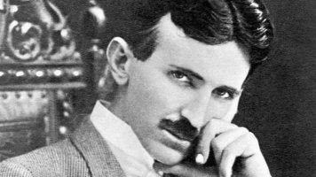 Nikola Tesla (†86): Podivín, který předpověděl internet