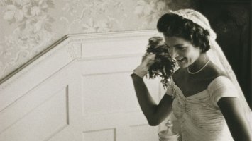 Jackie Kennedy: Šíleně smutná nevěsta