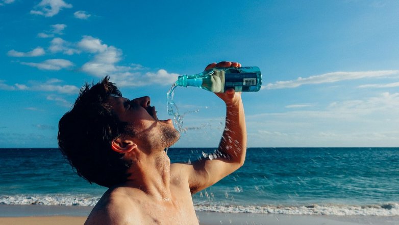 6 příznaků dehydratace: Jak poznáme, že jsme podcenili pitný režim?
