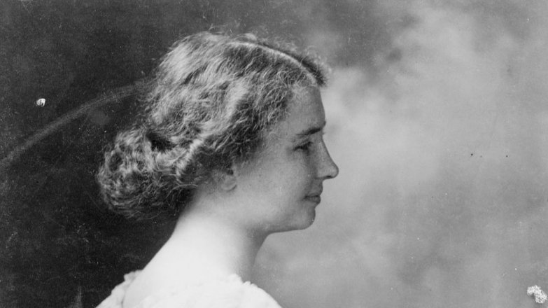 Helen Keller (†87): Hluchoslepá žena, která získala titul „bakalář umění“