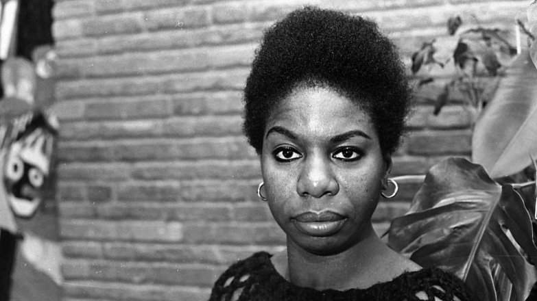 Nina Simone (†70): Když byla těhotná, manžel ji kopal do břicha