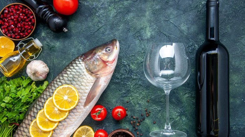 Ryba a víno k sobě ladí: Naučte se je párovat jako profesionál